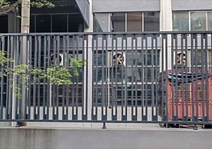 Алюминиевый забор для сада и двора виллы