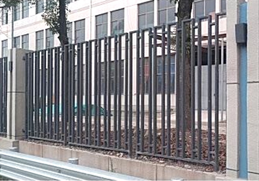 Водонепроницаемый садовый алюминиевый забор для уединения на открытом воздухе 